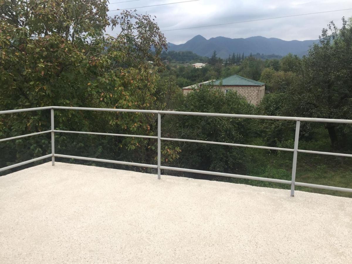 Apartmán Barsa Zestafoni Exteriér fotografie