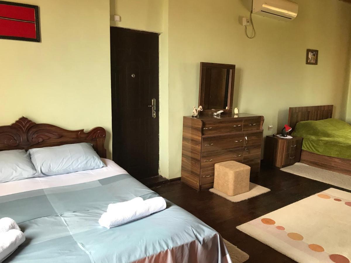 Apartmán Barsa Zestafoni Exteriér fotografie